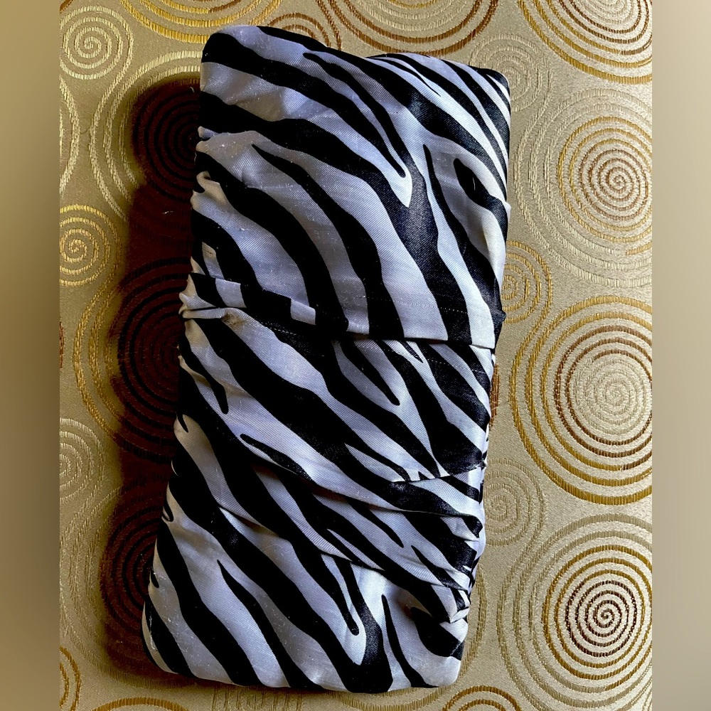 Clutch purse